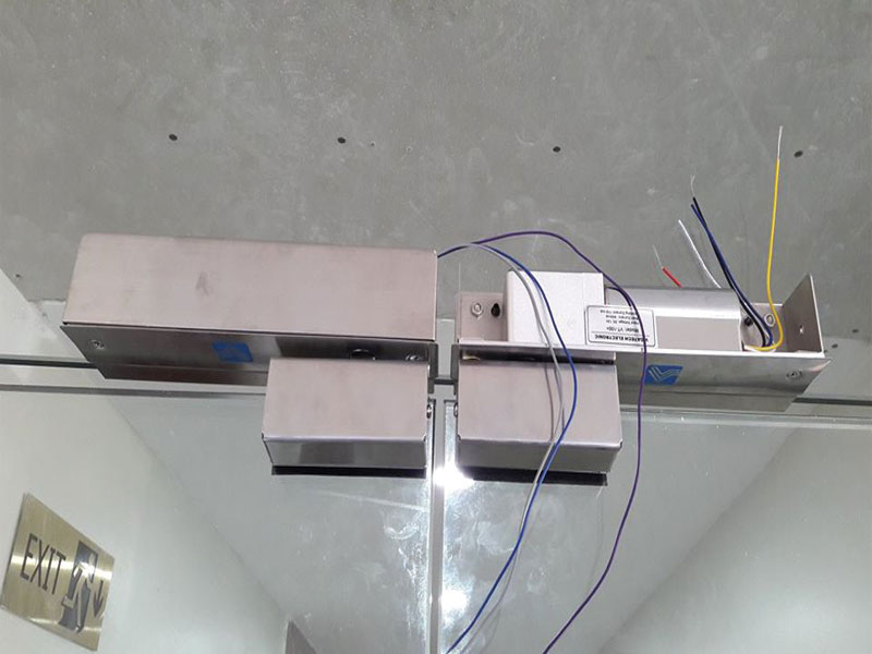 Công Trình triển khai khóa điện từ